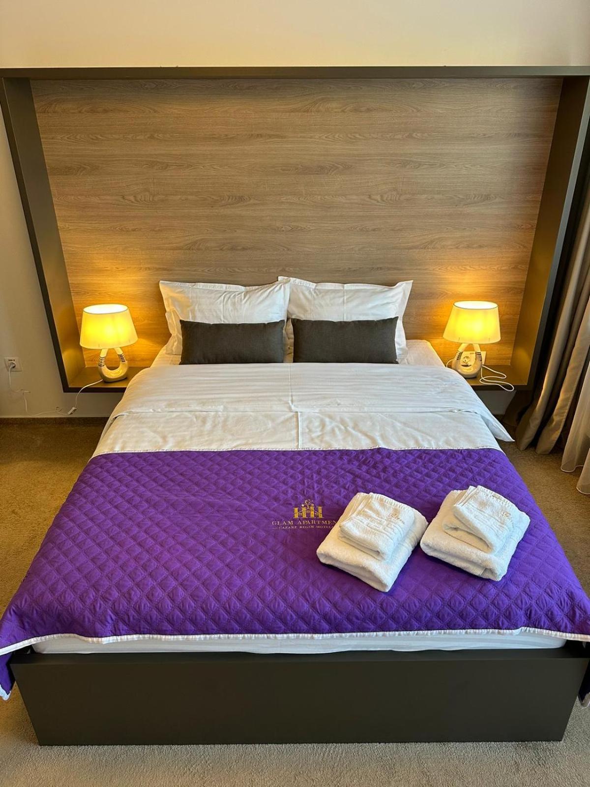 Luxury Glam Apartments & Studios Near Coresi Mall Brasov Ngoại thất bức ảnh